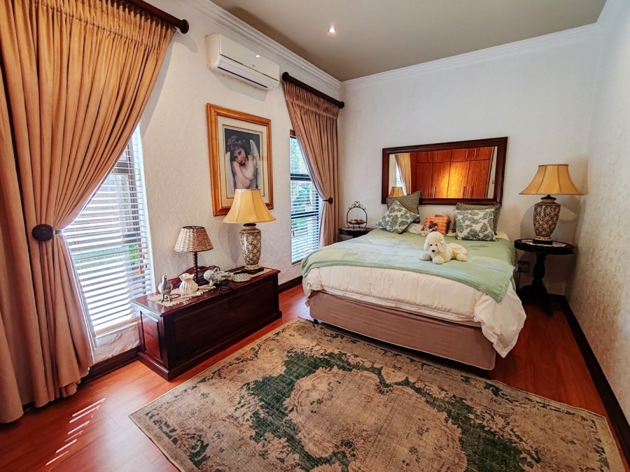 4 Bedroom Property for Sale in Van Der Hoff Park North West